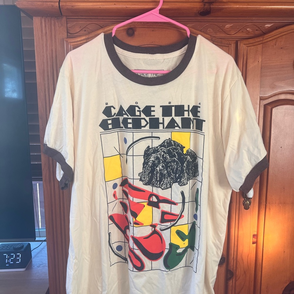 Cage the Elephant Graphic T-Shirt Merch